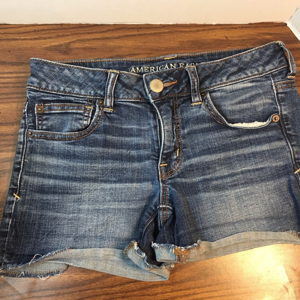 American Eagle Super Stretch Shorties